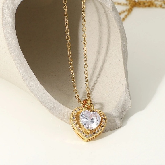 18K Gold Plated Cubic Zirconia Heart Pendant Necklace - Picture 3 of 9